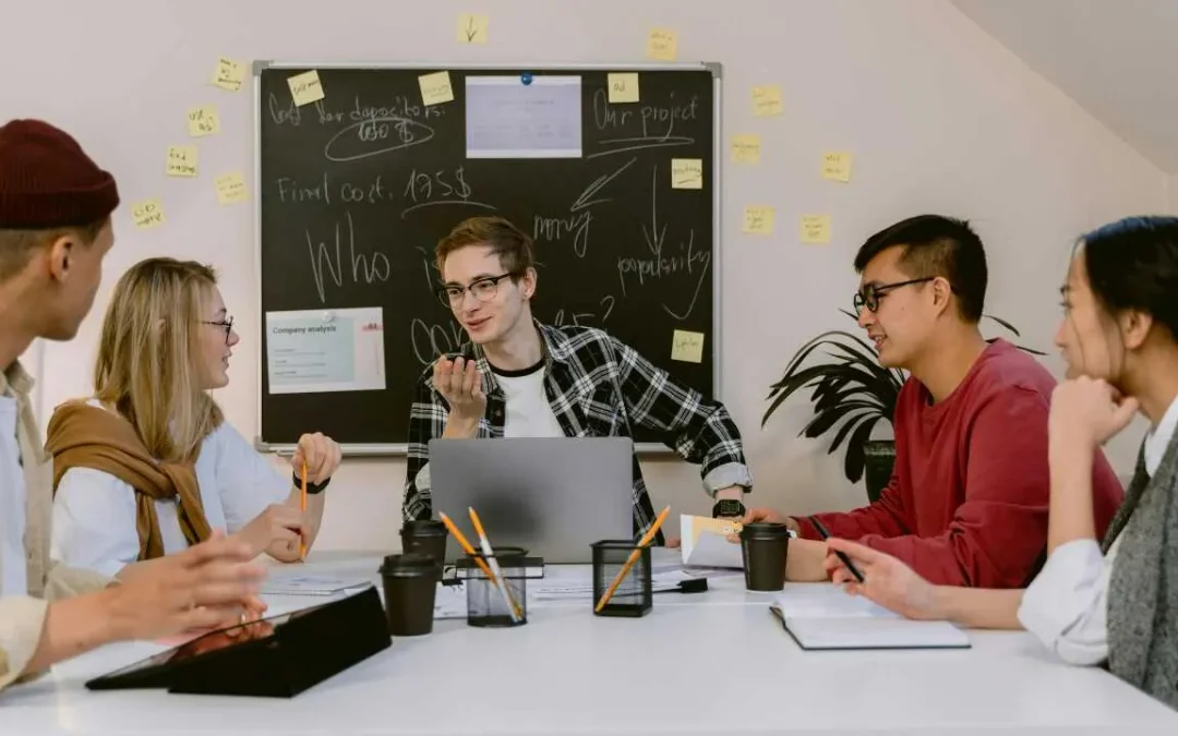 10 Tips For Effective Communication That Improves Your Social Life