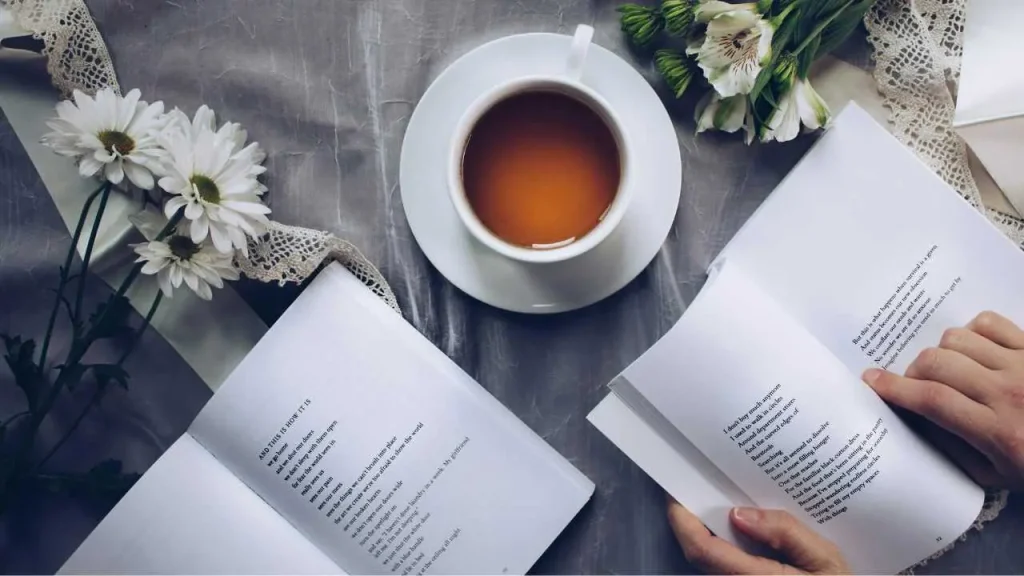 Reading as one of the productive morning rountines